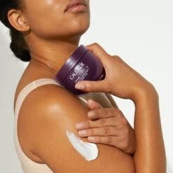 Caudalie Vinosculpt Lift & Firm Body Cream -Care Product Store Caudalie Vinosculpt Lift Firm Body Cream Texture