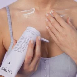 Caudalie Vinotherapist Hyaluronic Nourishing Body Lotion 5 Caudalie Vinotherapist Hyaluronic Nourishing Body Lotion -Care Product Store Caudalie Vinotherapist Hyaluronic Nourishing Body Lotion Texture