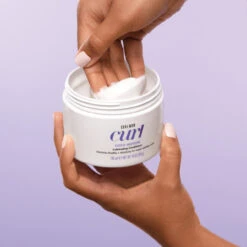 Color Wow Curl Wow Coco-Motion Lubricating Conditioner -Care Product Store Color Wow Curl Wow Coco Motion Lubricating Conditioner Texture