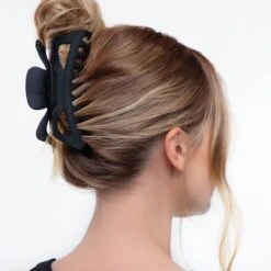 Kitsch Recycled Plastic Jumbo Classic Claw Clips 2pc 7 Kitsch Recycled Plastic Jumbo Classic Claw Clips 2pc -Care Product Store Kitsch Recycled Plastic Jumbo Classic Claw Clips 3