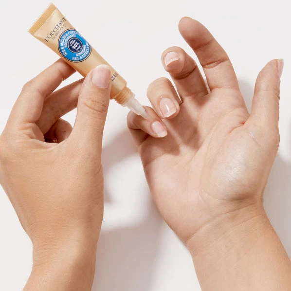L'Occitane Shea Nourishing Nail & Cuticle Oil 2 L'Occitane Shea Nourishing Nail & Cuticle Oil - Image 2