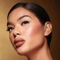 Stila Putty Blush/Bronzer Duo -Care Product Store StilaPuttyBlush BronzerDuo lifestyle