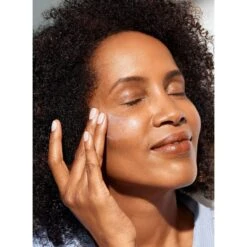 Supergoop! Daily Dose Bioretinol + Mineral SPF 40 -Care Product Store Supergoop Daily Dose Bioretinol Mineral SPF 40 On Face