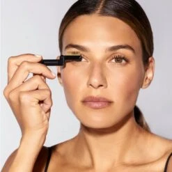 Tweezerman Studio Collection Folding Ilashcomb -Care Product Store TweezermanStudioCollectionFoldingilashcomb Black 4