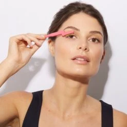 Tweezerman Studio Collection Folding Ilashcomb -Care Product Store TweezermanStudioCollectionFoldingilashcomb Pink 3