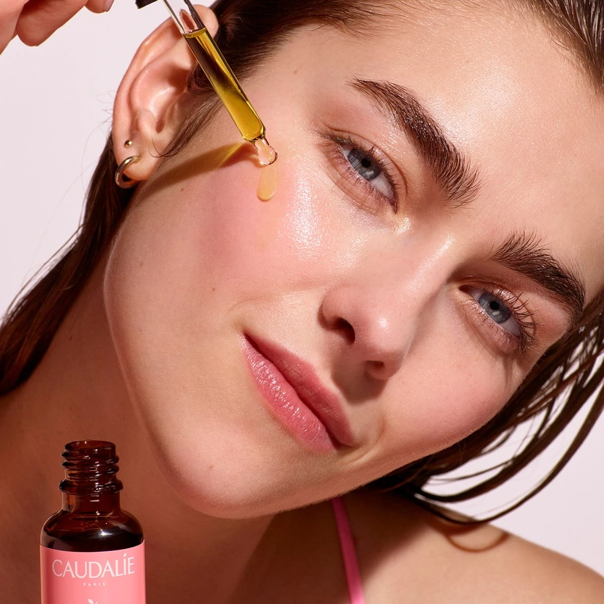 Caudalie Vinosource-Hydra Overnight Recovery Oil 2 Caudalie Vinosource-Hydra Overnight Recovery Oil - Image 2