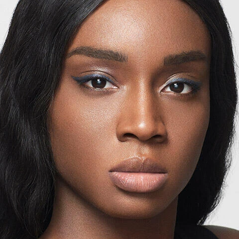 Dermablend Illuminating Banana Powder 2 Dermablend Illuminating Banana Powder - Image 2