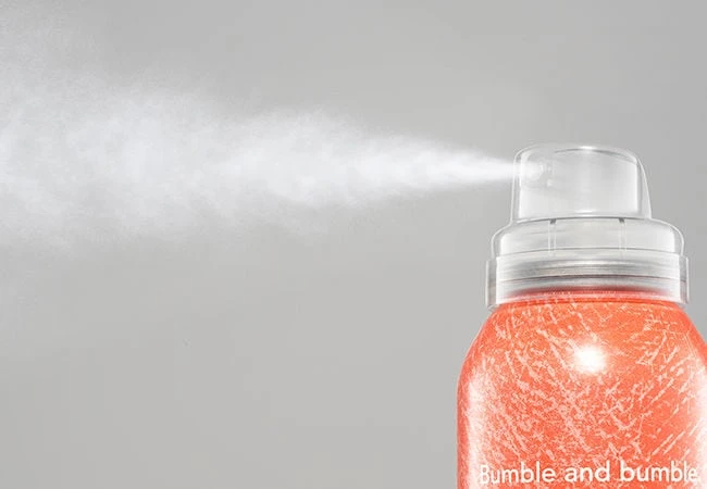 Bumble & Bumble Hairdresser's Invisible Oil Soft Texture Finishing Spray 2 Bumble & Bumble Hairdresser's Invisible Oil Soft Texture Finishing Spray - Image 2